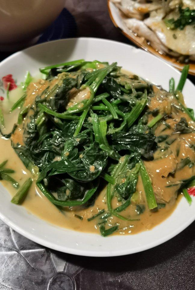 麻酱多多的凉拌菠菜-超快手