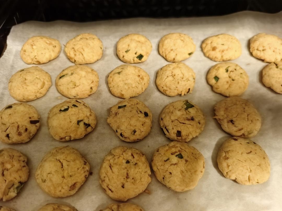 肉松香葱芝士饼干