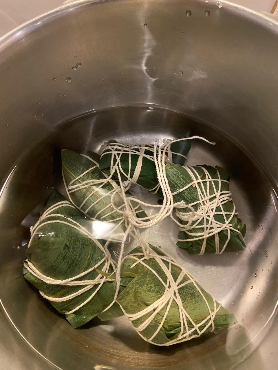 蛋黄咸肉粽