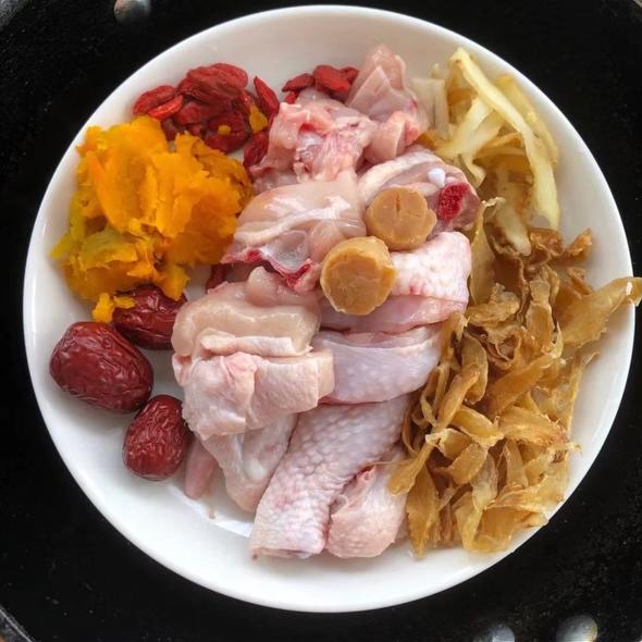 🎃南瓜花胶鸡汤