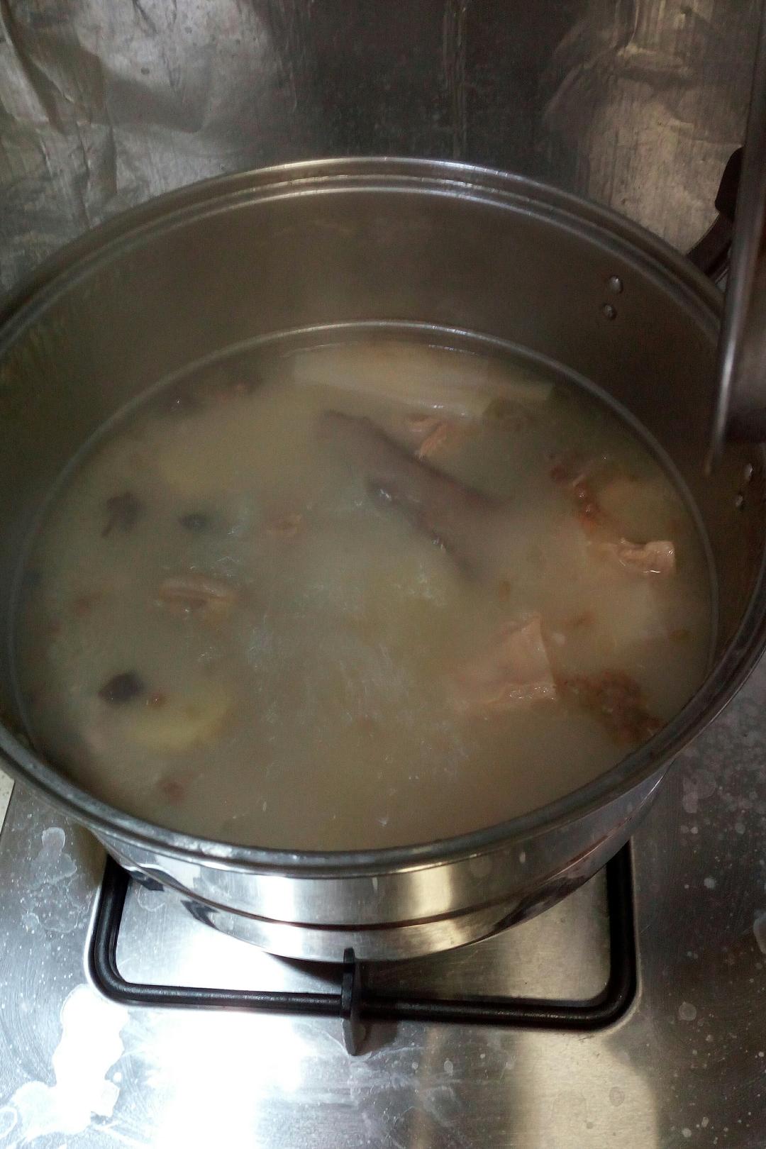 羊肉泡馍