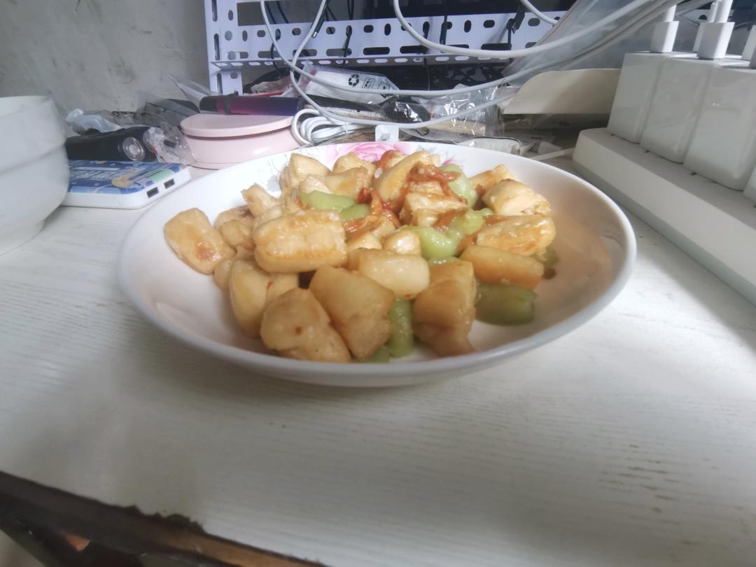 丝瓜炒老油条，夏季必吃清热祛暑