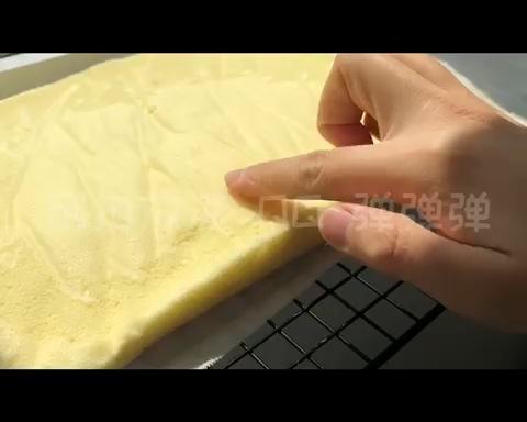 肉松小贝酥脆的秘诀（沙拉酱的涂抹，肉松酥脆秘诀这都有🥳）