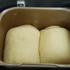 烫种吐司（面包机版）的做法 步骤9