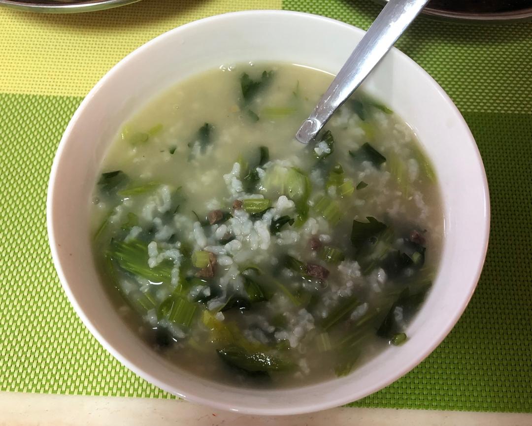 芹菜牛肉粥