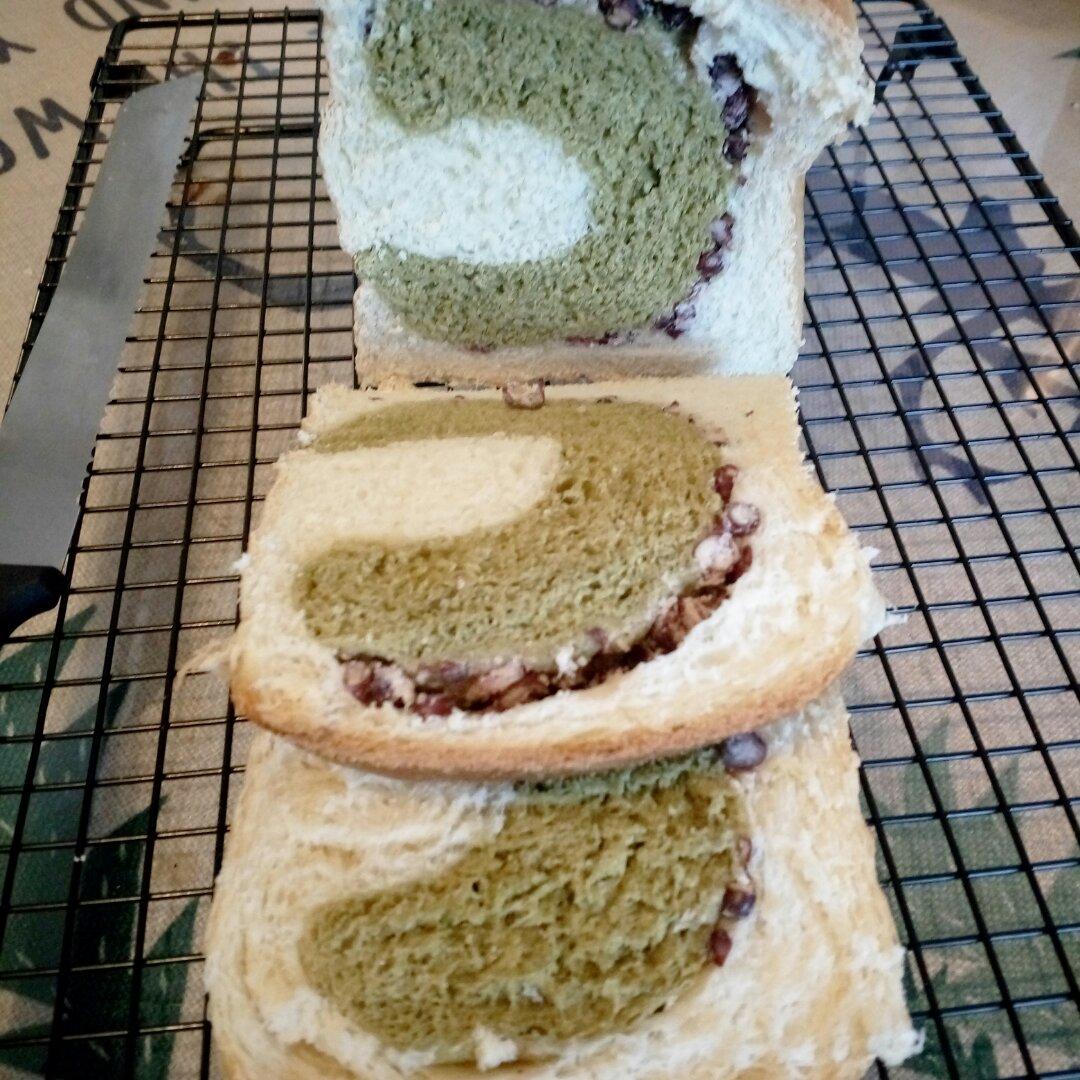 最正宗的日式抹茶红豆吐司