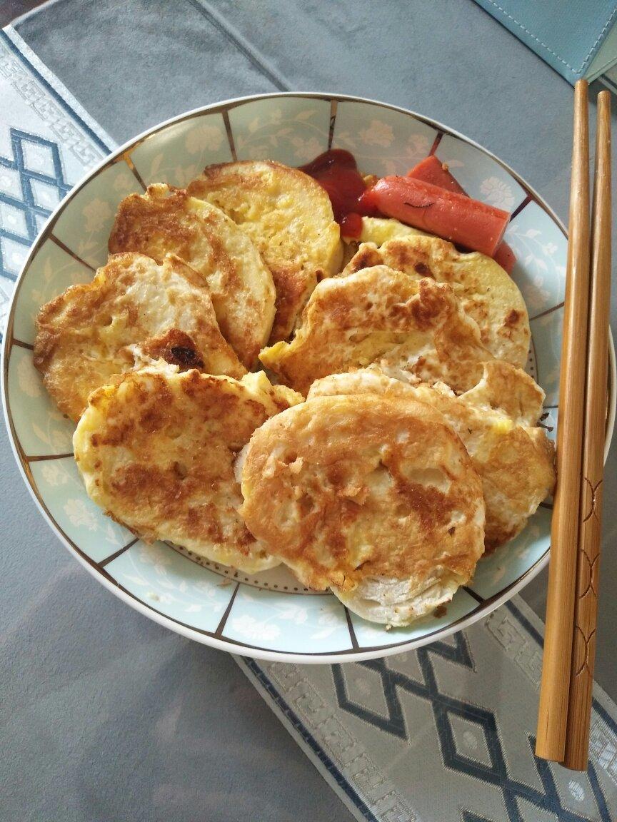 早餐鸡蛋馒头片