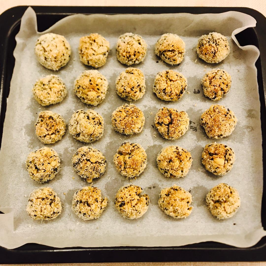 花生芝麻椰蓉酥