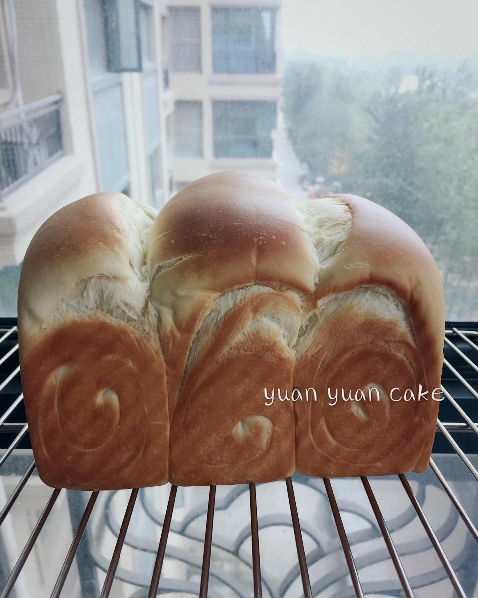 纯奶手撕吐司