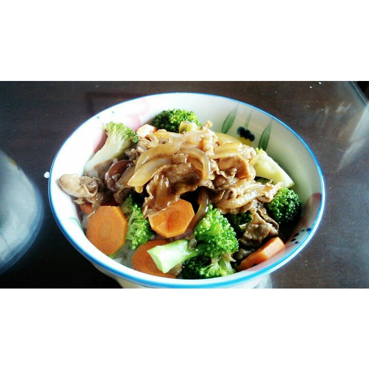 肥牛饭