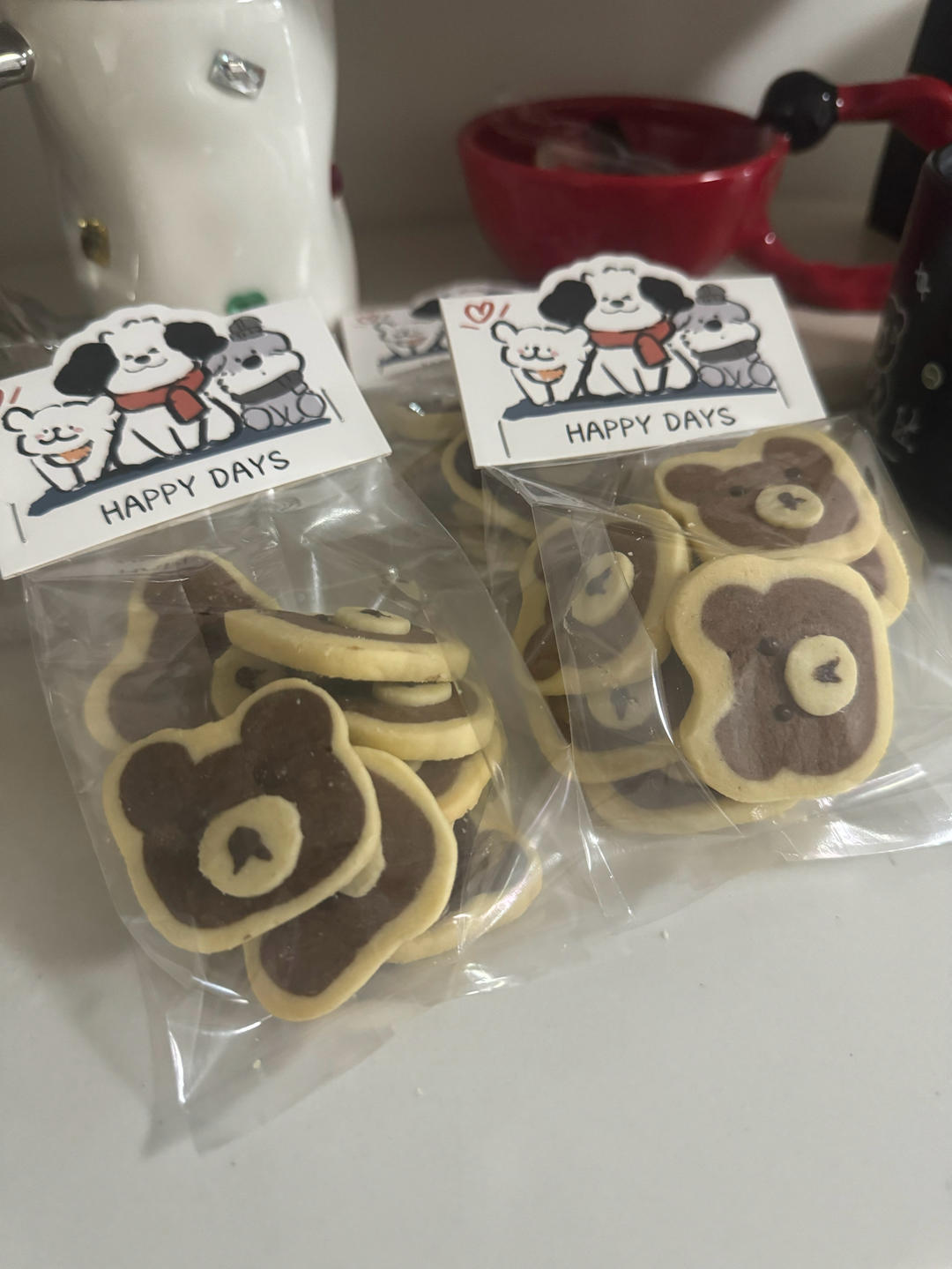 超可爱🉑️巧克力小熊曲奇饼干