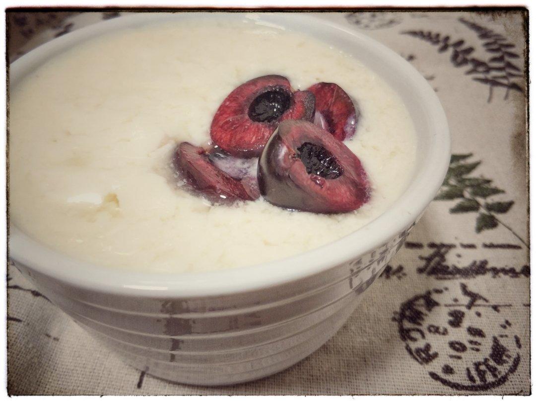 狐狸阿欣做的古人的"樱桃酥酪",狐狸的果捞(酸奶杯)