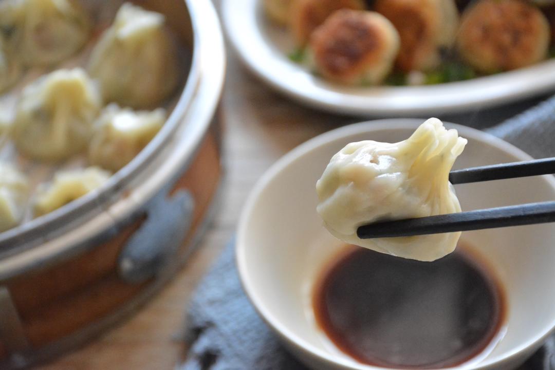 雪菜猪肉生煎包（饺子皮版）