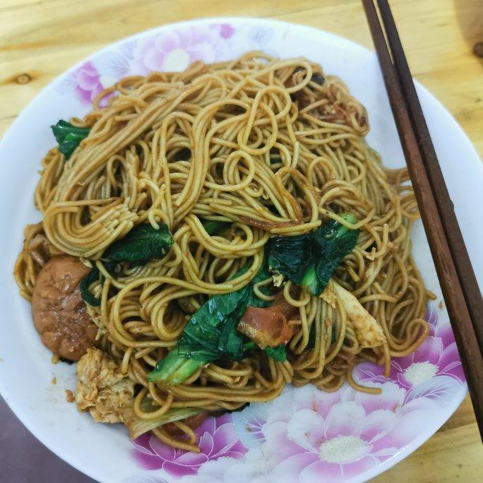 史上最好吃的炒面💯秒杀夜市