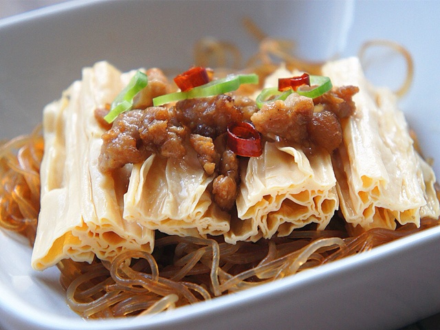 腐竹粉丝蒸