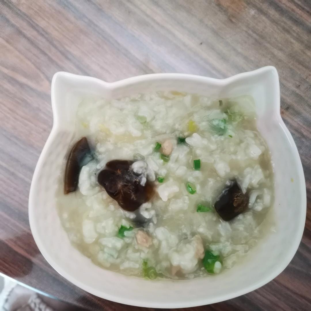 十五分钟快手之香滑皮蛋瘦肉粥(附五分钟电饭煲电压力锅更快捷方法)