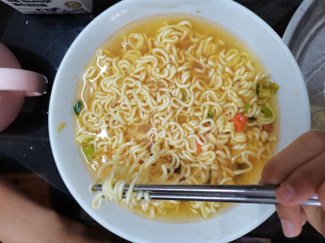 大兰的早餐桌