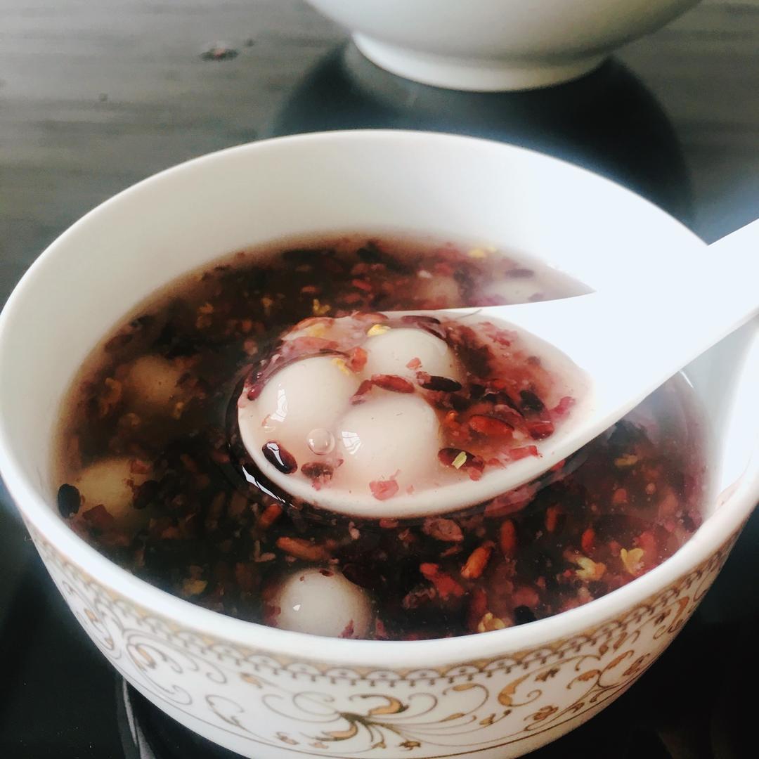 【桂花酒酿圆子】
