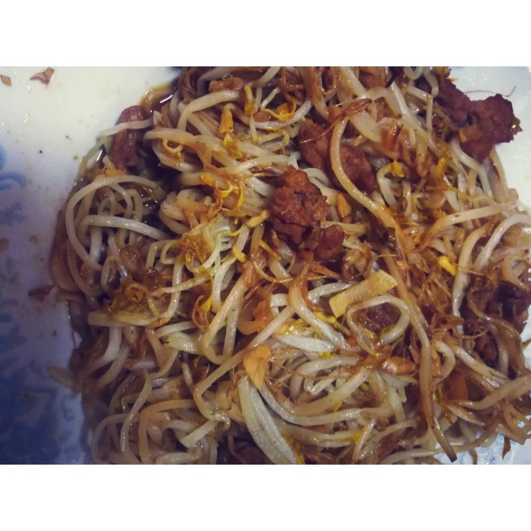 肉末炒豆芽