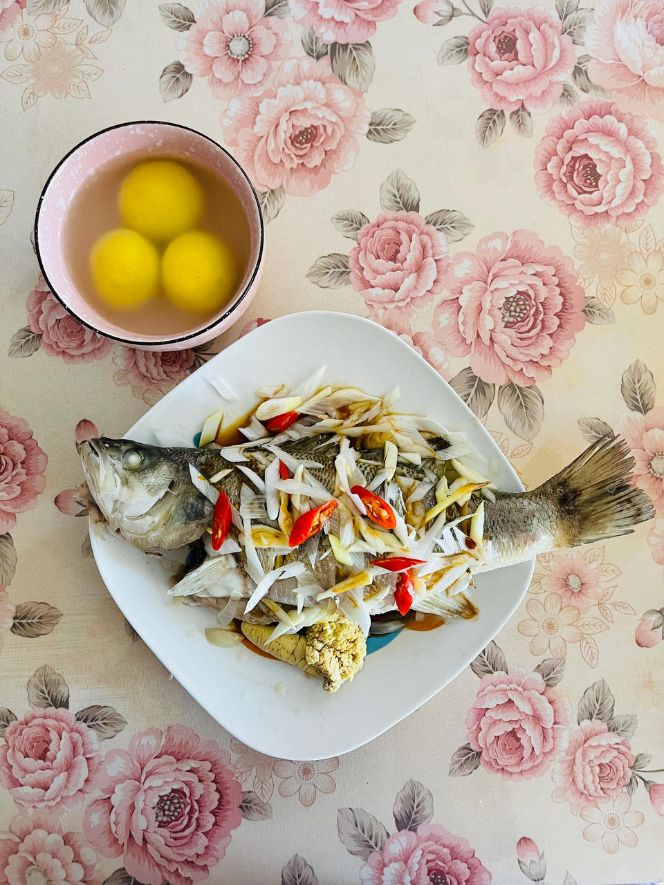 清蒸鲈鱼