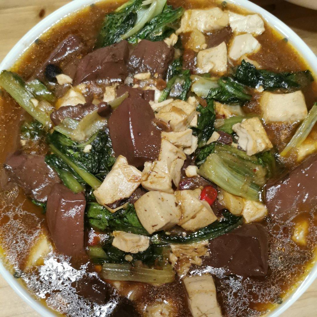 猪血豆腐