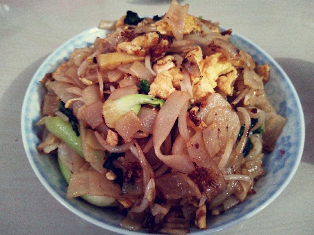 炒河粉