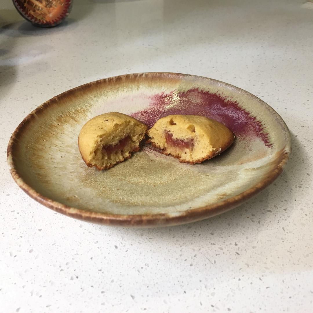 伯爵柠香玛德琳