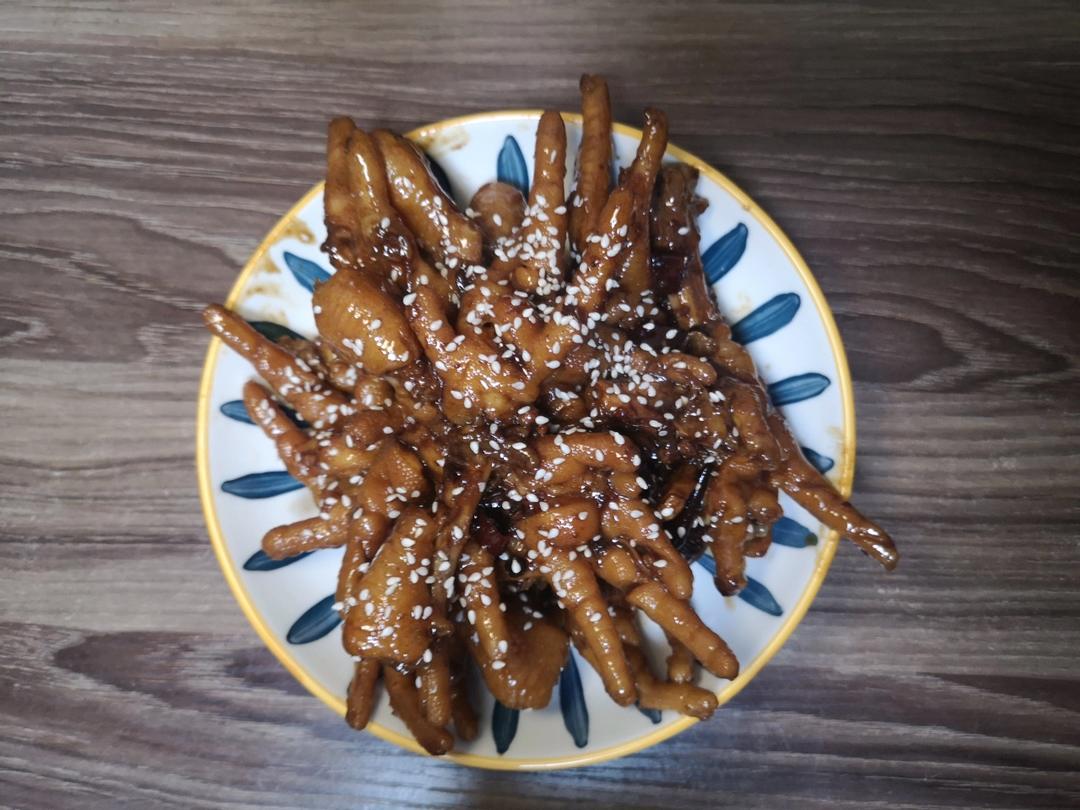 🔥好吃到连骨头都不放过的红烧鸡爪，软烂入味，特别好吃❗️