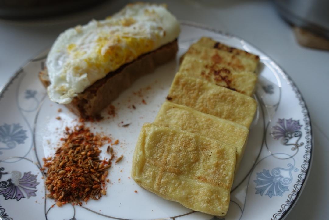 干炸包浆豆腐