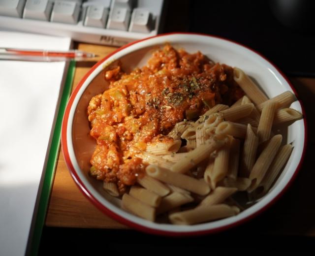 1h Zucchini Bolognese Penne的做法