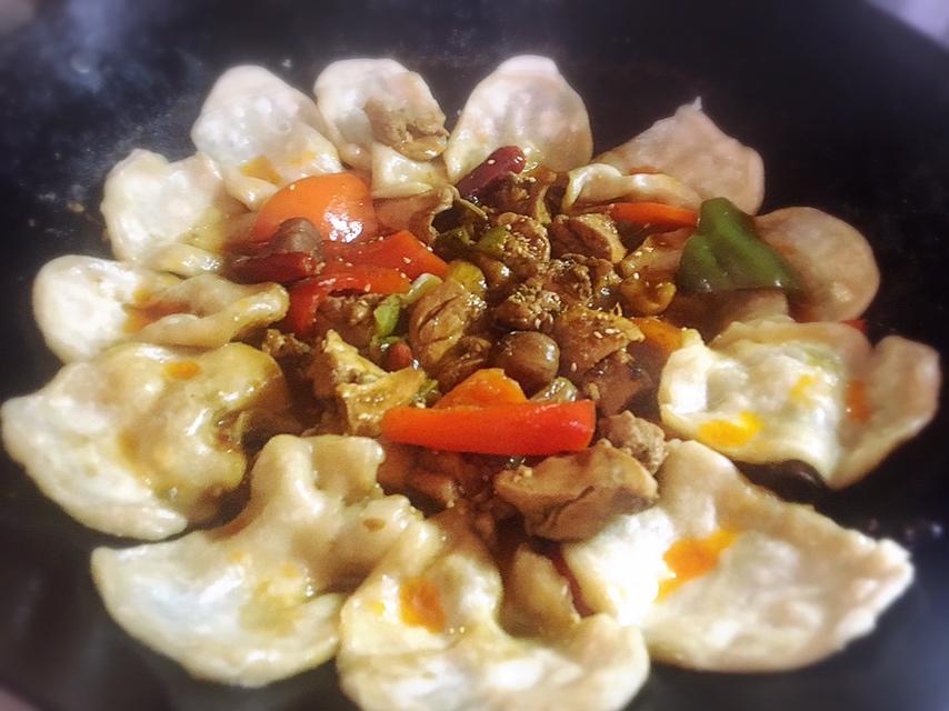地锅鸡+自制红油【曼食慢语】