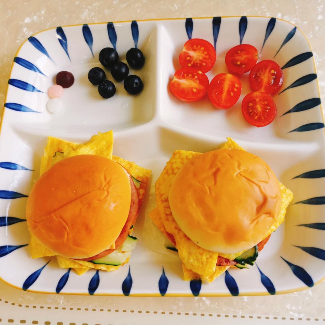 分享家里小学生的早餐