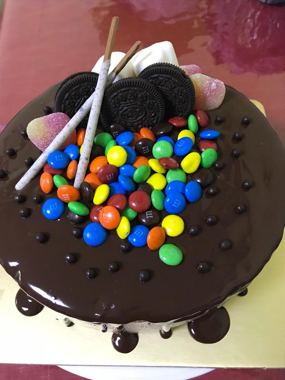 蛋糕淋面之一：甘那许淋面（详细解答淋面太稠的问题）