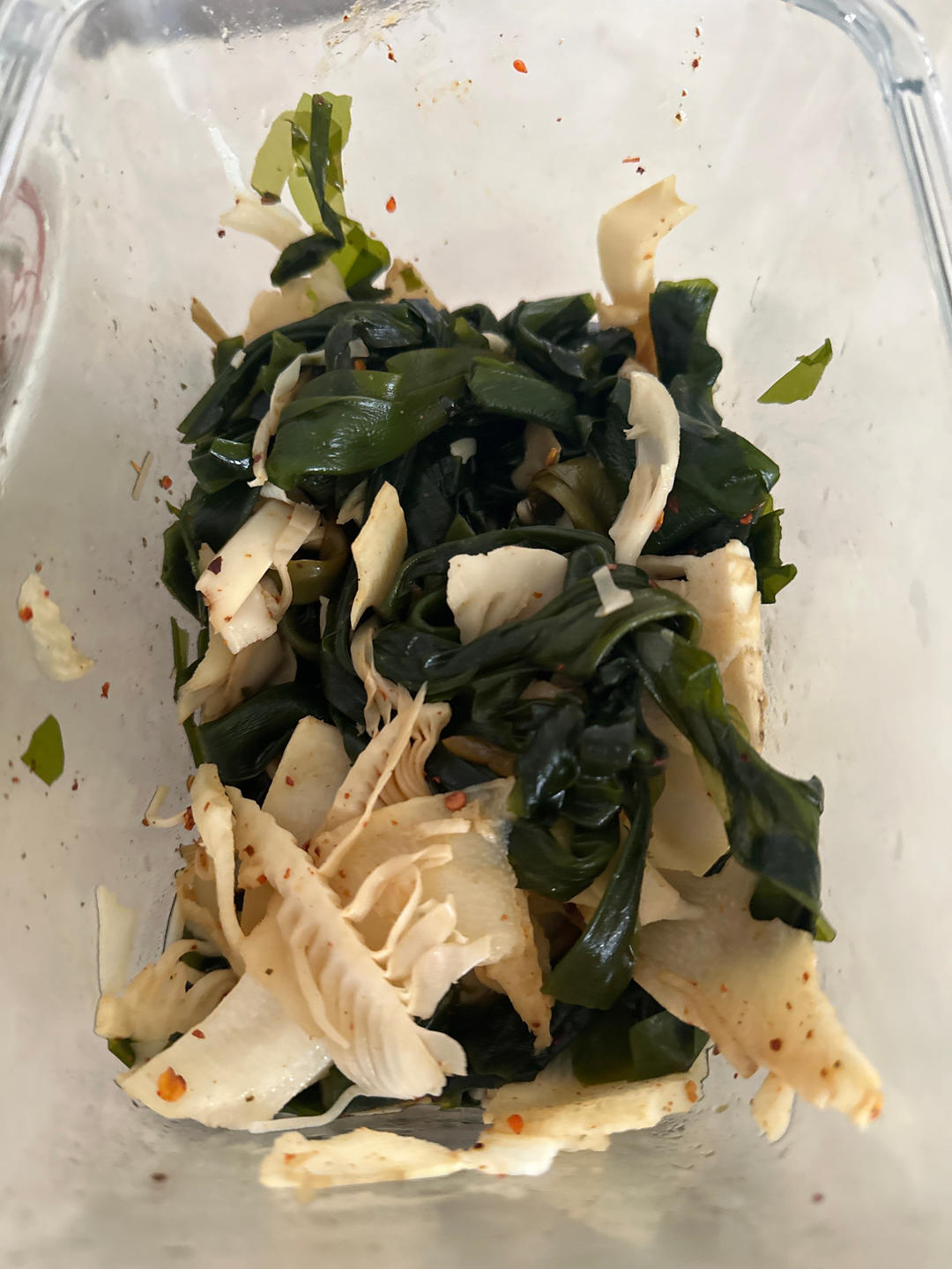 美味简单的凉拌嫩海带苗
