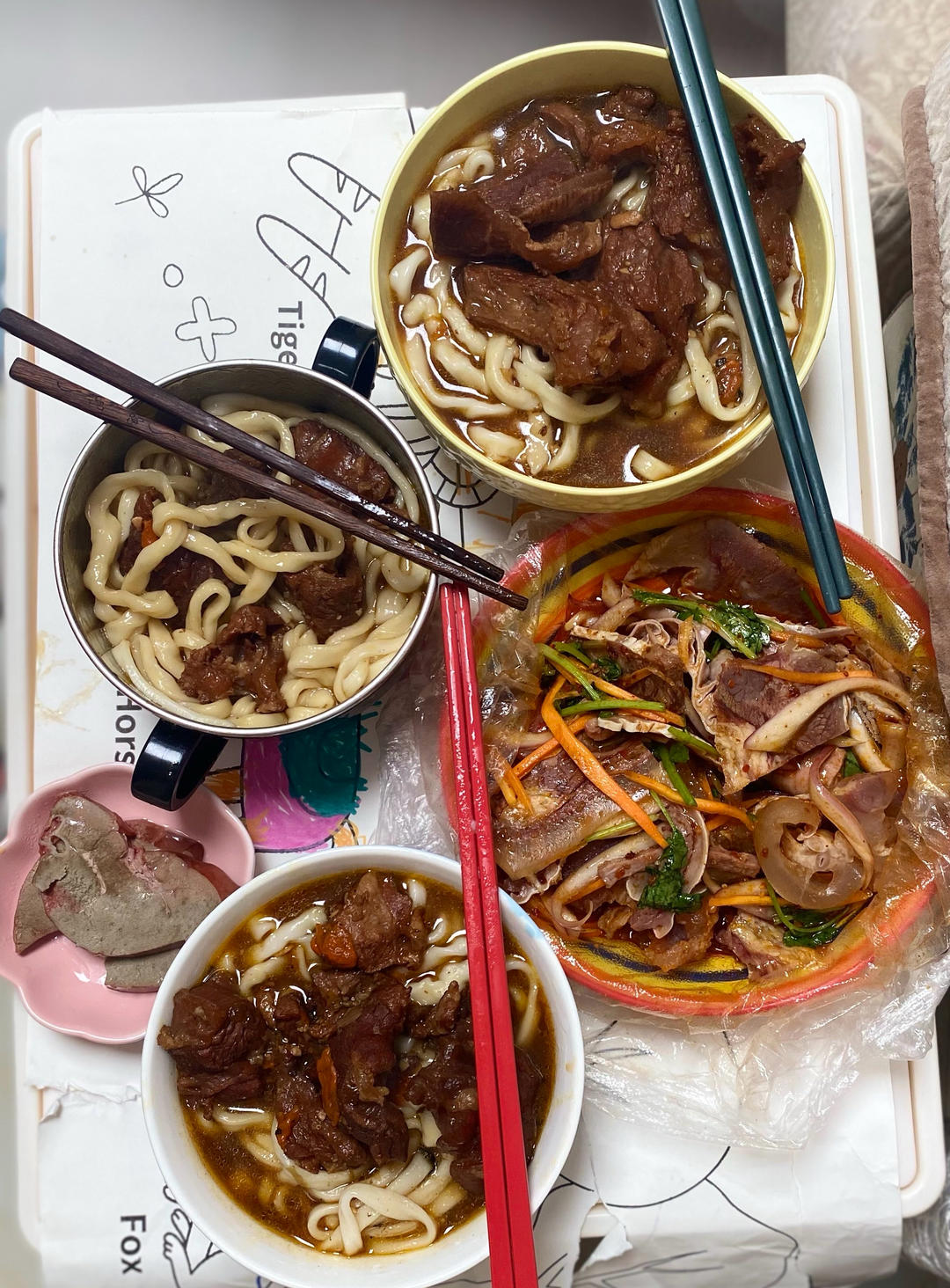 筋头巴脑一锅香