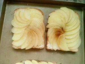 苹果肉桂烤土司的做法 步骤2
