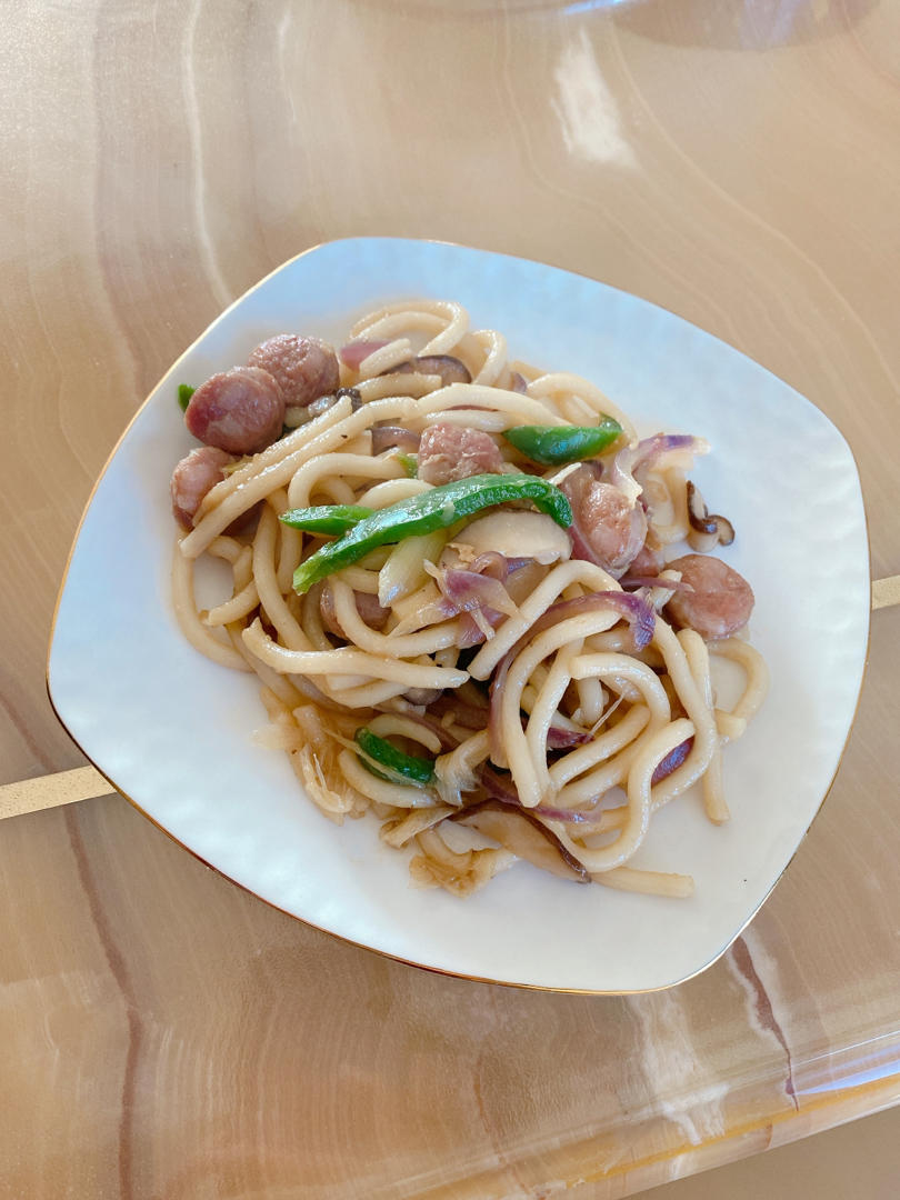 【曼达小馆】居酒屋系列：猪肉炒乌冬与烧酒