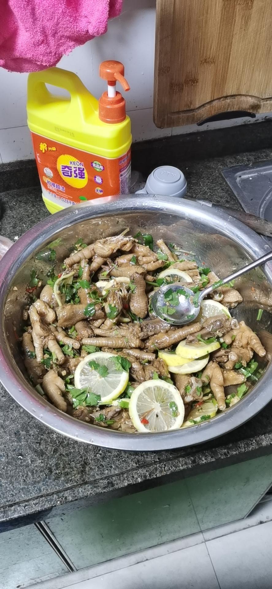 超简单的柠檬无骨鸡爪