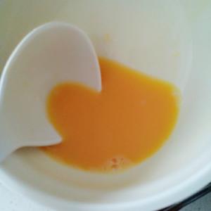 自制鸡蛋饺的做法 步骤1
