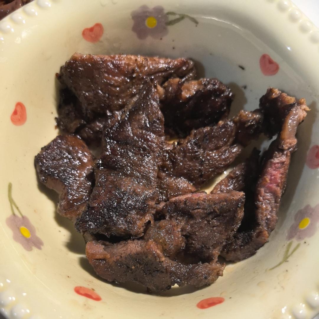 好吃到哭的煎牛排