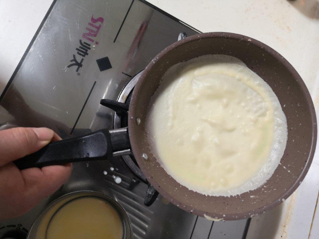 《Tinrry下午茶》教你做芒果班戟和芒果千层饼