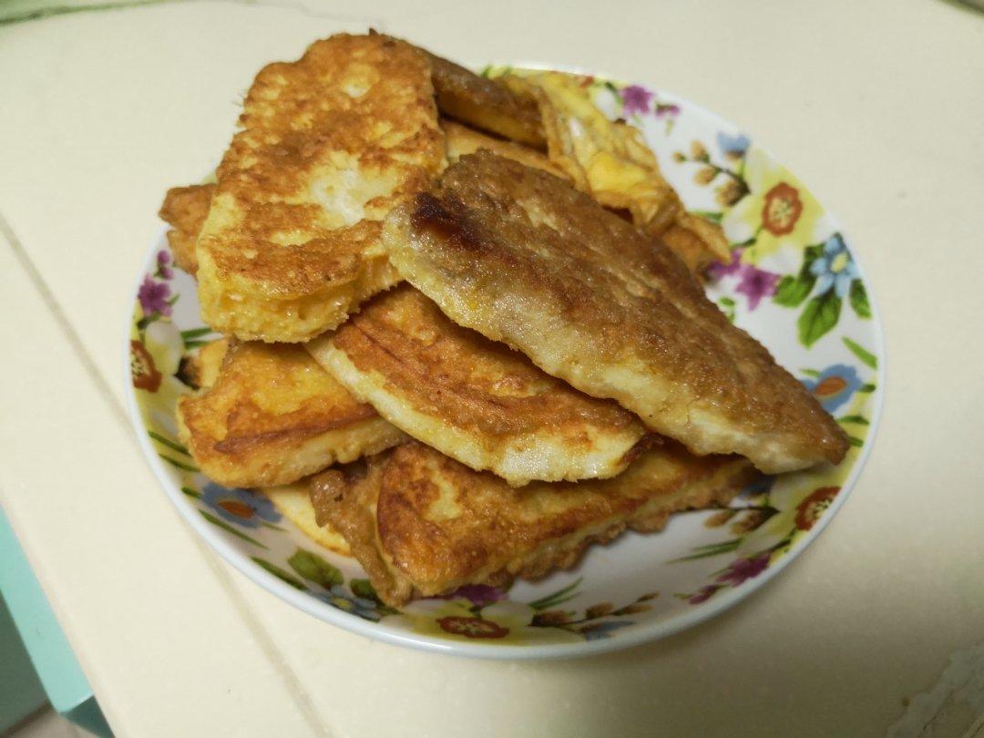 鸡蛋煎馒头片