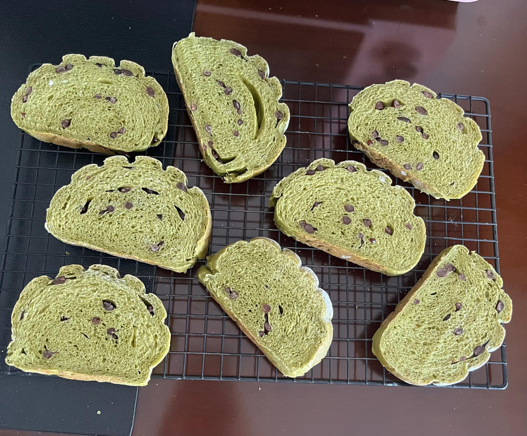 柔软的像云朵~抹茶红豆牛奶哈斯面包