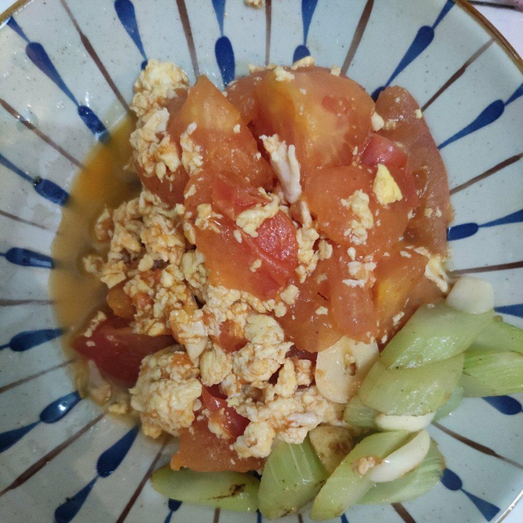 西红柿炒鸡蛋时，多加这一步，鸡蛋香嫩又入味