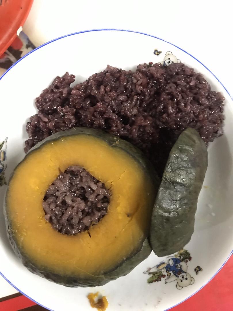 软糯香甜无敌贝贝南瓜紫糯米盅