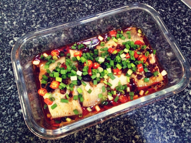 豆豉辣酱蒸鱼片