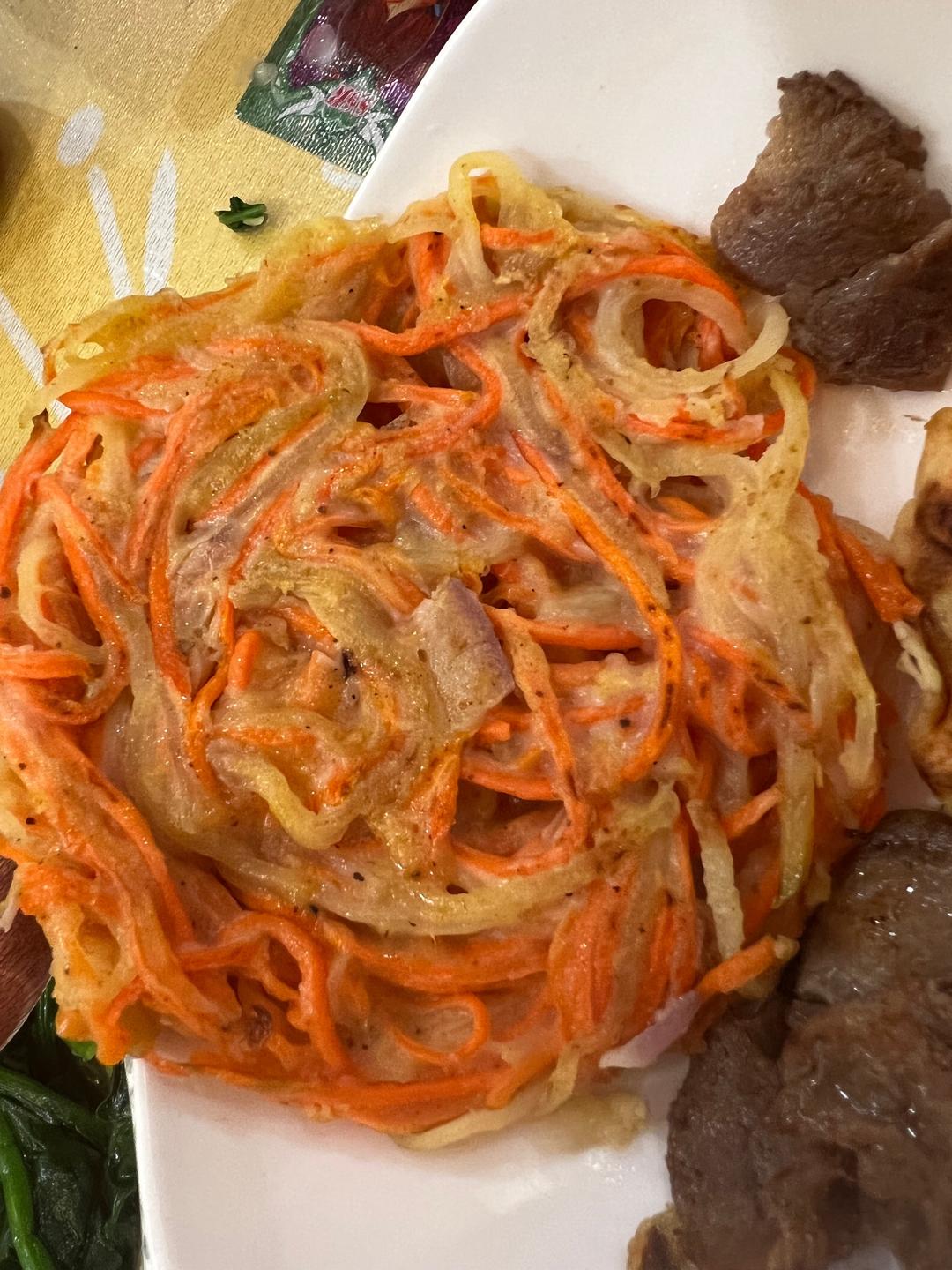 土豆胡萝丝饼
