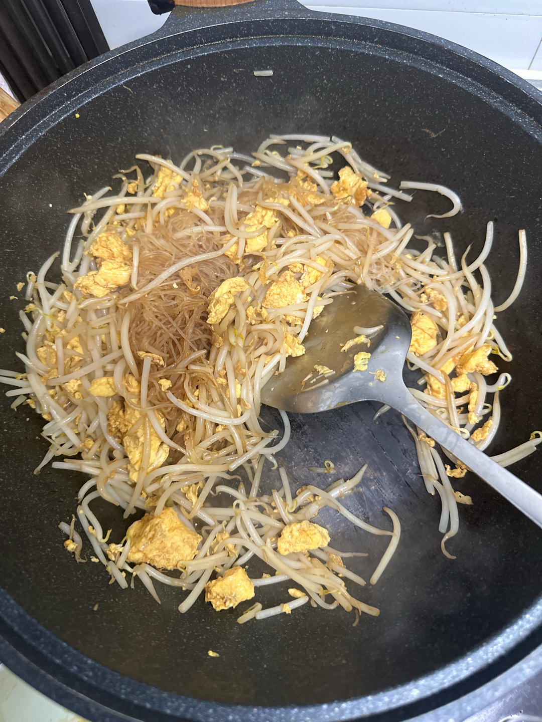 家常炒合采～豆芽粉条炒蛋