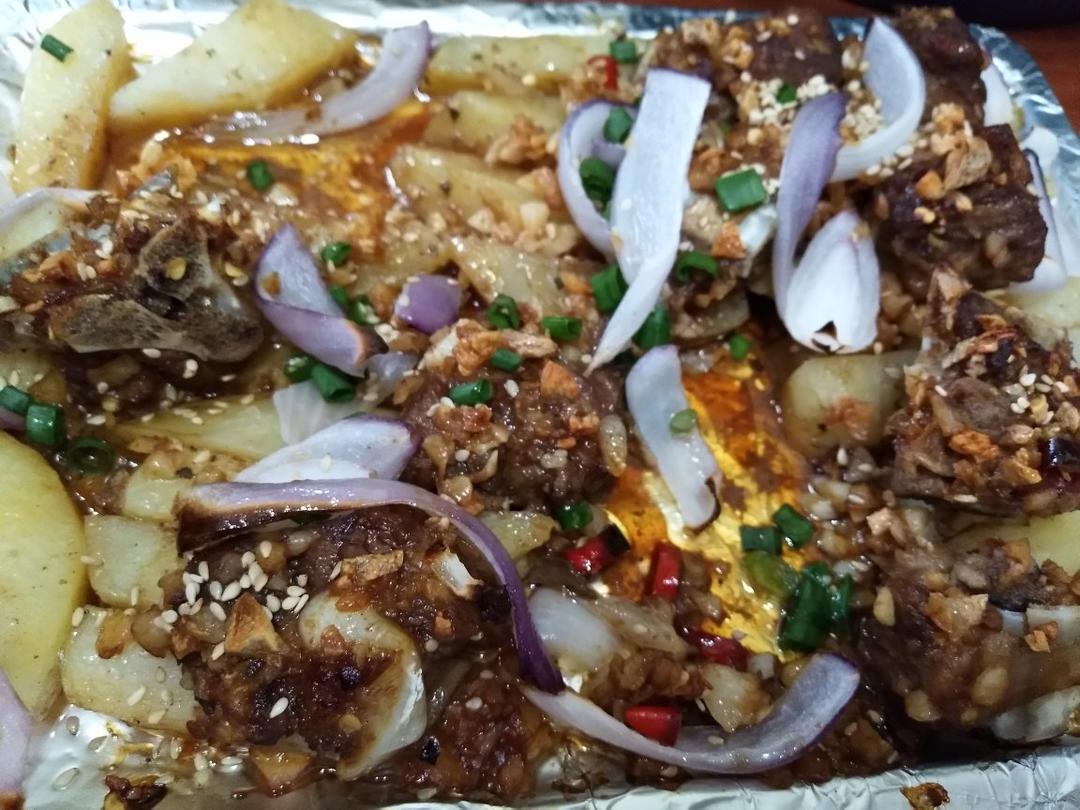 一秒光盘的金牌🏅️蒜香烤排骨