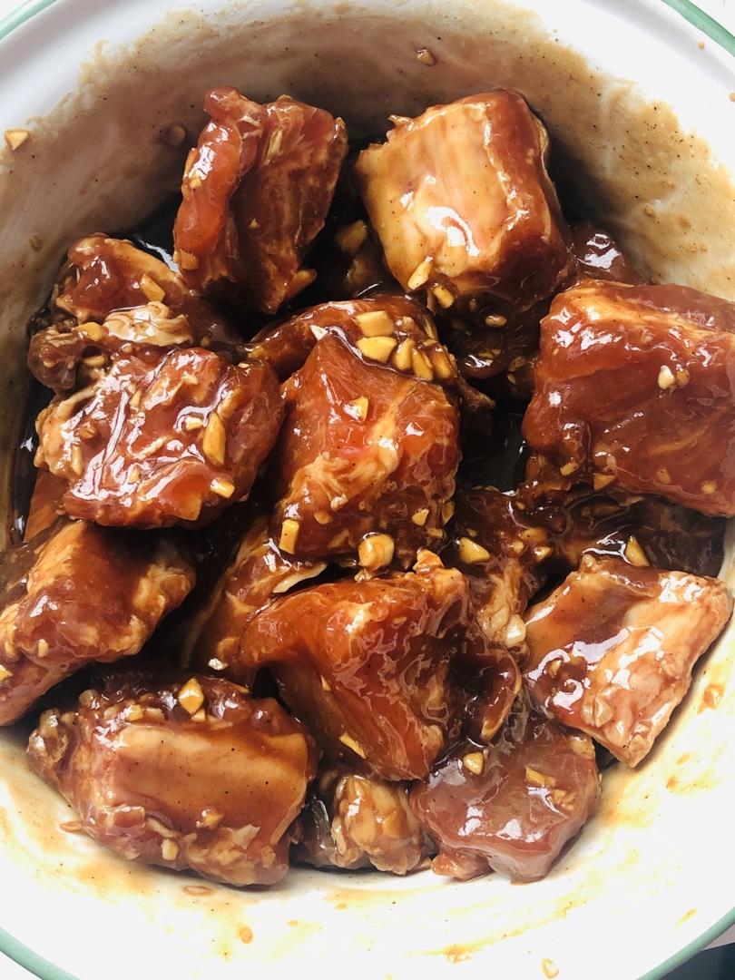 滋滋烤排骨——排骨最好吃的做法没有之一！